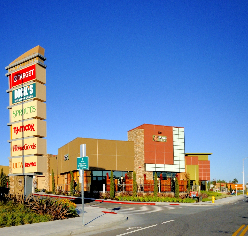 East Washington Place shopping center tennants