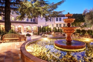 Fairmont Sonoma Mission Inn Fountain and entry way