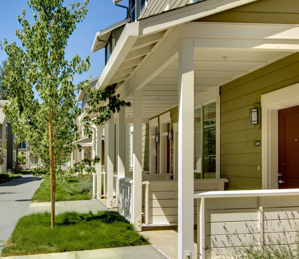 Healdsburg family housing balcony